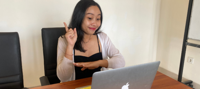Study language online effective tips