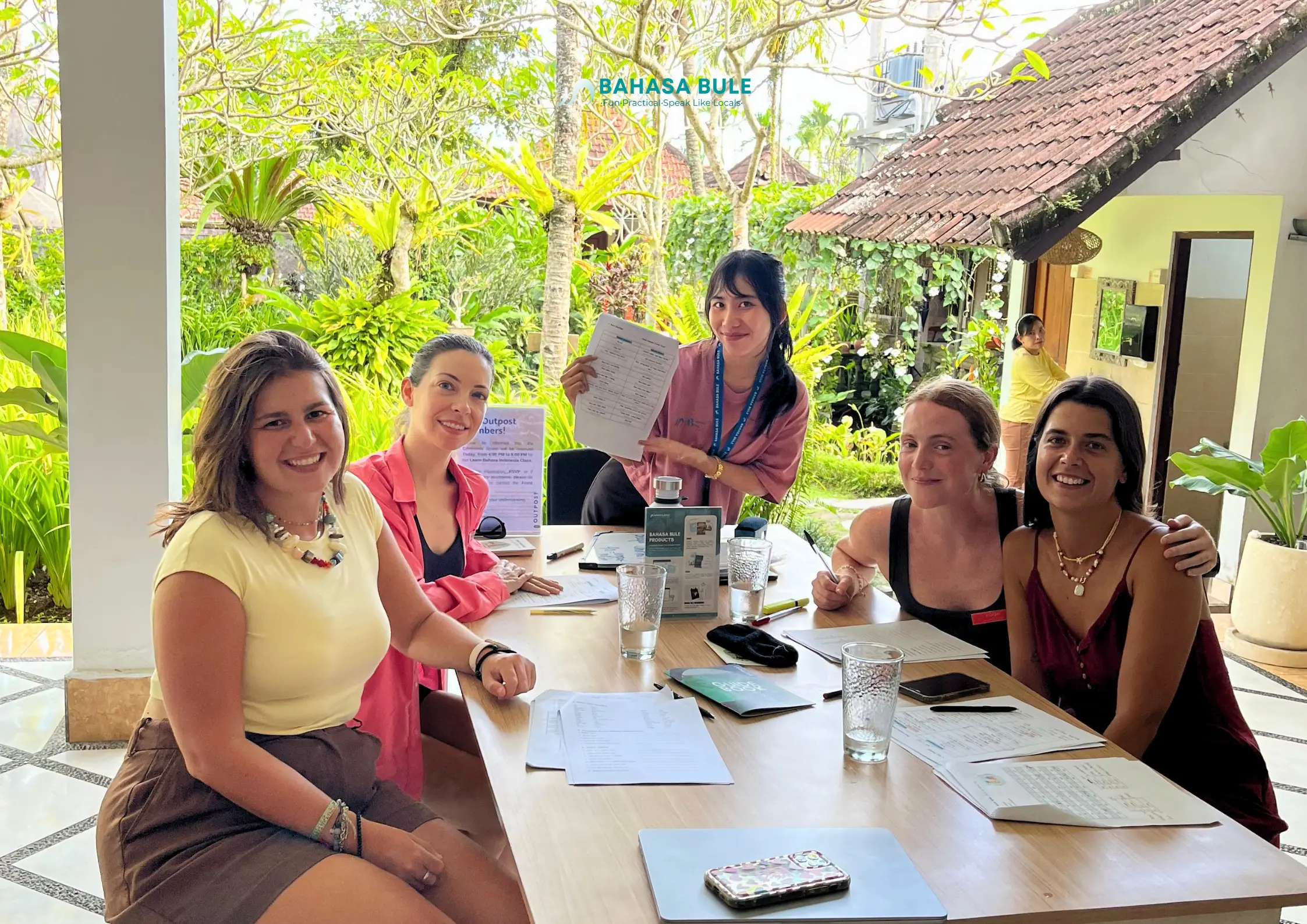 Indonesian private class with a Bahasa Bule teacher in Bali
